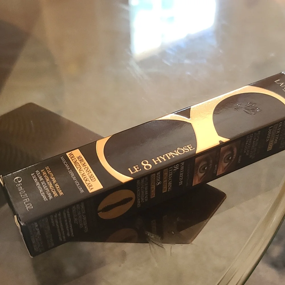 Le 8 Hypnôse Serum-Infused Volumizing Mascara